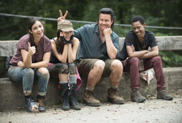 The Funniest Behind The Scenes Pictures from The Walking Dead!