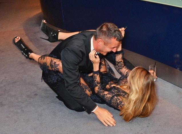 36 Times Hollywood Celebrities Failed At The Gravity Challenge