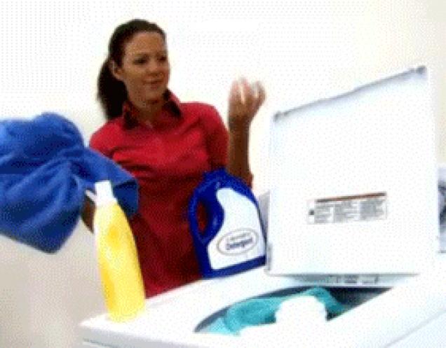 21 GIFs Of Stupid People In Ridiculous Infomercials