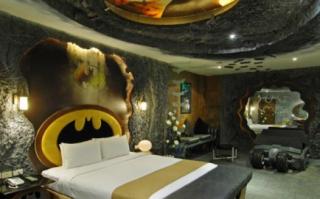 16 Totally Awesome And Unusual Themed Hotel Rooms