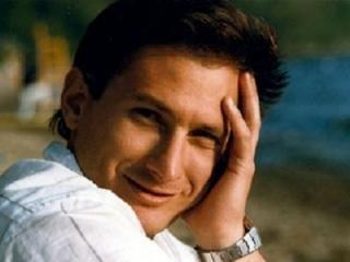 DYING OF AIDS: IN COLOR PHOTOS