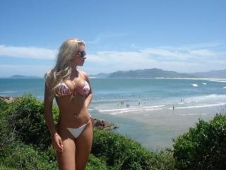 Sizzling Sweethearts: Your Best Friend's Wife