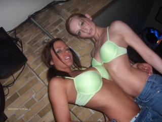 Sizzling Sweethearts: Amateur Lesbian Experimentation