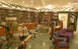 23 Man Caves That Will Make All Men Envious