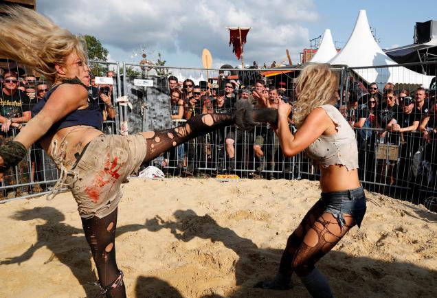 Nonchalant Compilation of 34 Remarkable Images