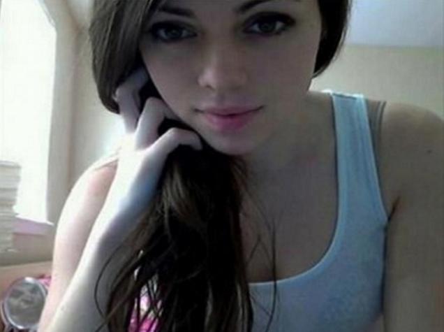 26 photos with something hiding in them