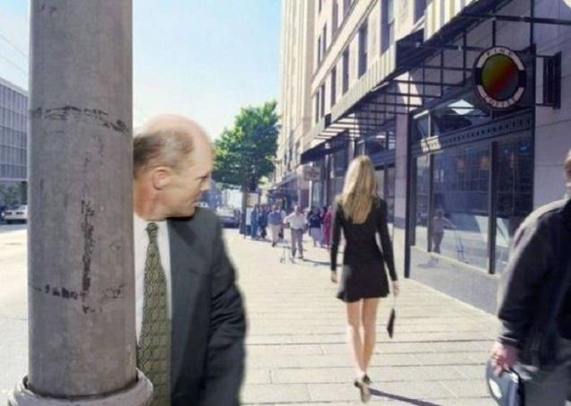 29 Perfectly-Timed Photos Taken Just Milliseconds Before Disaster Struck