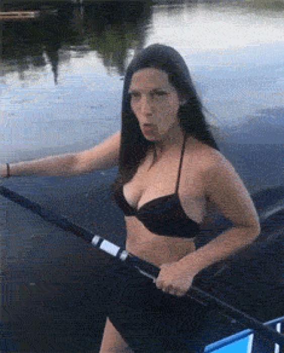 15 Girls who failed hard.