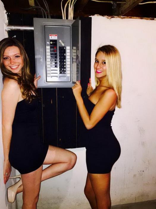 35 People Doing Some Really Strange Stuff.