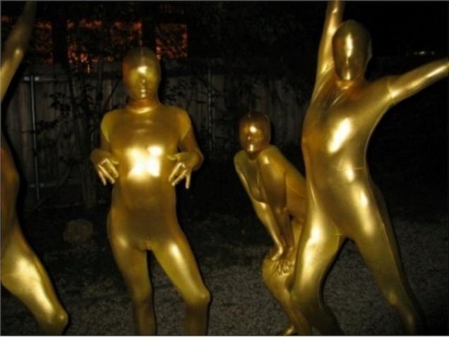 38 Pics That Require an Explanation.