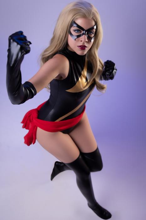 30 Pics and Memes to Amuse and Delight.