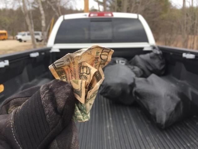 36 Images That Will Make You Wonder What People Are Thinking.