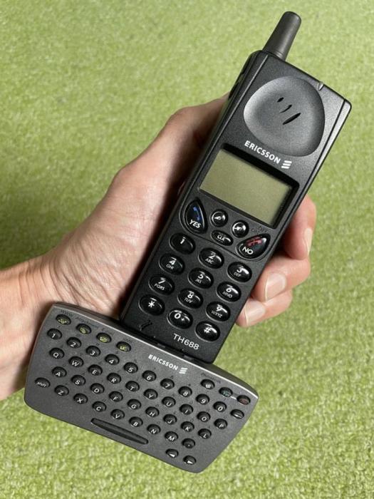 15 Finds From The Past That Surprised People.