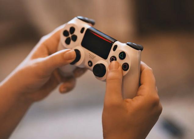 30 Eerie Cases Of The Butterfly Effect.