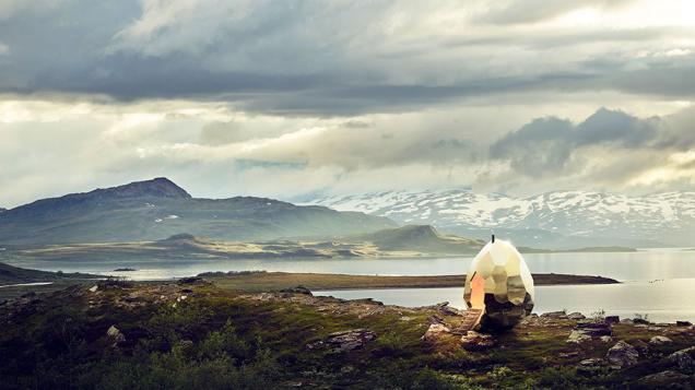 This Golden Egg Found In The Arctic Is The Coolest Thing You'll See Today