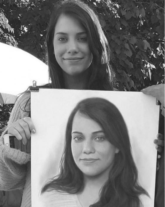 Russian Street Artist Makes Portraits So Realistic It Shocks