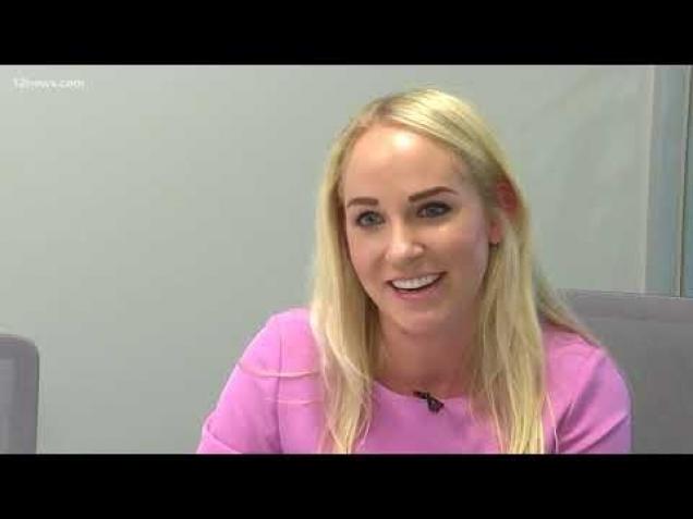 Bobcat vs Rattlesnake - Wow Video | eBaum's World