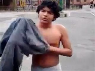 Boy Mugged and Stripped Naked Gets Helping Hand From Gangsters