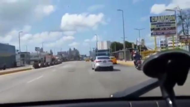 Car vs Bike Road Rage Ends In Bare Knuckle Boxing Match