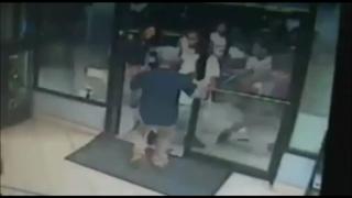 Teens robbing and then twerking outside a convenience store