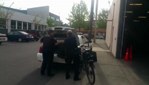 Cop blocker tries to harass police officer until she calls him out for being a registered sex offender