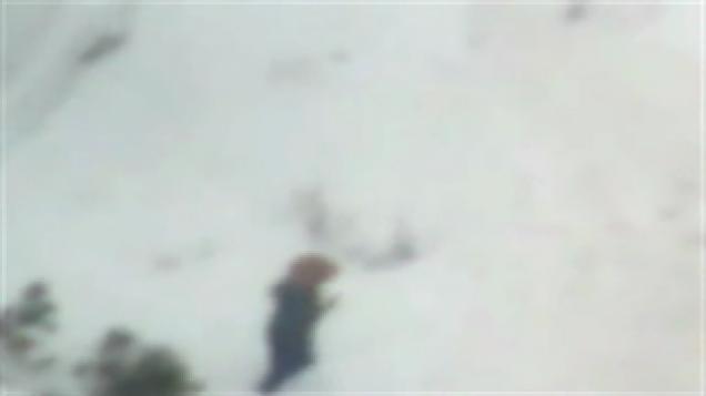 Oregon Rancher Shot While Reaching Toward His Wound On The Left Or Gun On The Right?