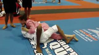 White girl vs Black girl