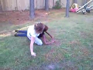 White girl vs Black girl