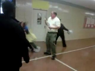 White girl vs Black girl