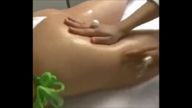 Host Got A Massage On Live TV And It Looked Like Fun For Everyone Involved