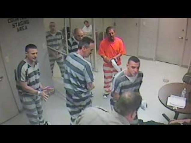 Parker County Texas Jail Inmates Break Out Of Weatherford Cell To Help Save Unconscious Armed 2290