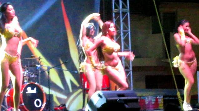 Sexy Mexican Girls Dancing