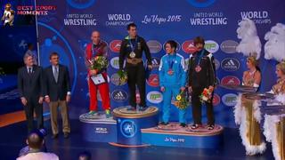 Americans play wrong anthem for Russian gold medal-winning wrestler
