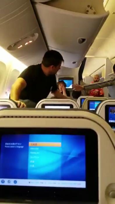 High Altitude Brawl Erupts Between Two Plane Passengers