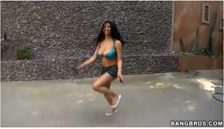Hot chick with big boobs jumping rope