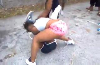 Ghetto Girl Fighting
