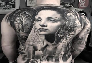 Instagram artist @mrtstucklife has perfected the craft of hyper-realism black and white tattoos.