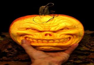 Awesome Pumpkin Carvings 2012