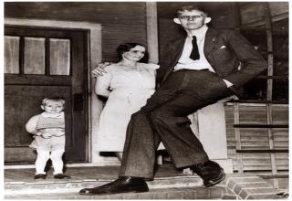 Robert Wadlow Tallest Man who Ever Lived - Gallery | eBaum's World