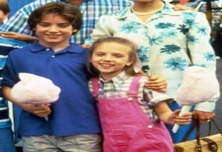 Random Celeb Pics - Gallery | eBaum's World
