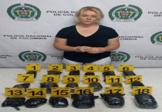 After The Arrest She Said Those 18 Bags Of Cocaine Were Not Hers (4 pics)