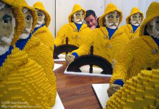 Take a look of some of the coolest lego creations...