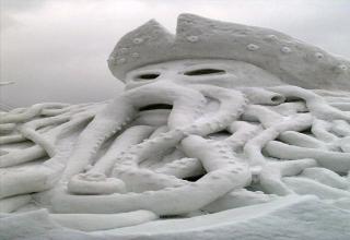 Have a look at some of the coolest snow sculptures ever published on the web