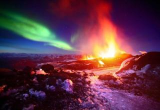 Absolutely Breathtaking Photos From Iceland-its totally unique landscape featuring all possible and sometimes almost impossible natural beauties, this isolated country became one of the worlds very top destinations for photographers, adventurers and travelers looking for extraordinary experiences. Check out these 25 absolutely breathtaking photos