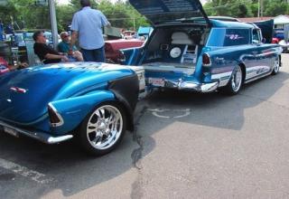 Stylish Cars With Awesome Custom Made Trailers