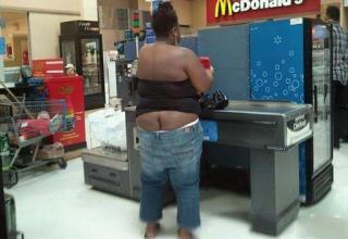 Bilderesultat for gross people at walmart