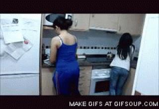 Hilariously Funny Pantsing Pics And GIFs - Wow Gallery | eBaum's World