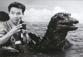 Behind The Scenes: Godzilla - Gallery | eBaum's World