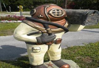 A collection of unusual mailboxes found around Florida makes the mailbox you have at home seem boring and dull...