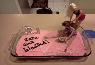 21 of the Funniest 21st Birthday Cakes Ever! - Wow Gallery | eBaum's World